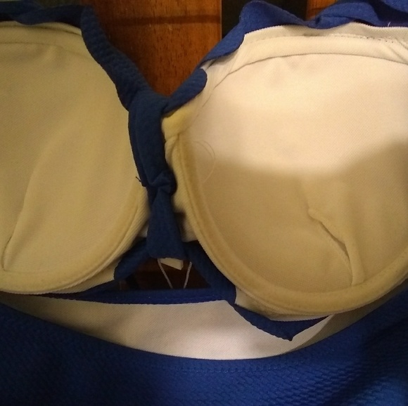 👙 Halter one piece bathing suit👙 - Picture 2 of 5